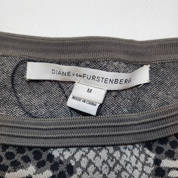 Diane Von Furstenberg Skirt Flote Gray Black Snakeskin Python Skater Mini Sz M - Picture 4 of 6